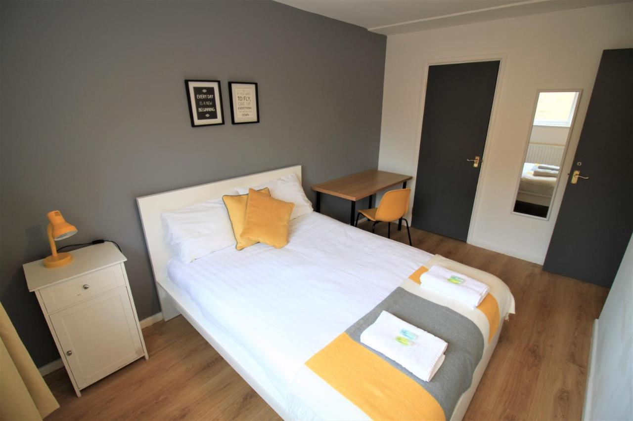 Hamilton House -3 Bed Close To Town, Drive Parking, 2 Toilets Newcastle upon Tyne Ngoại thất bức ảnh